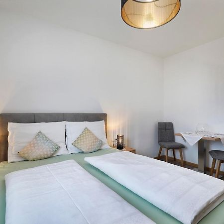 Lothof Apartamento Schenna Exterior foto